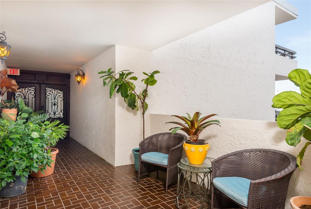 Photo of 5700 Mariner Street #702, Tampa, FL 33609 (MLS # TB8470521)