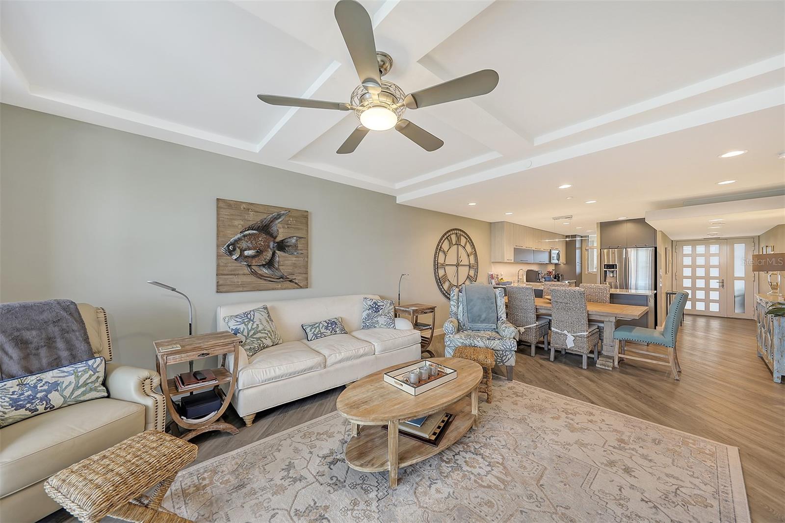 BEACHPLACE II - Residential