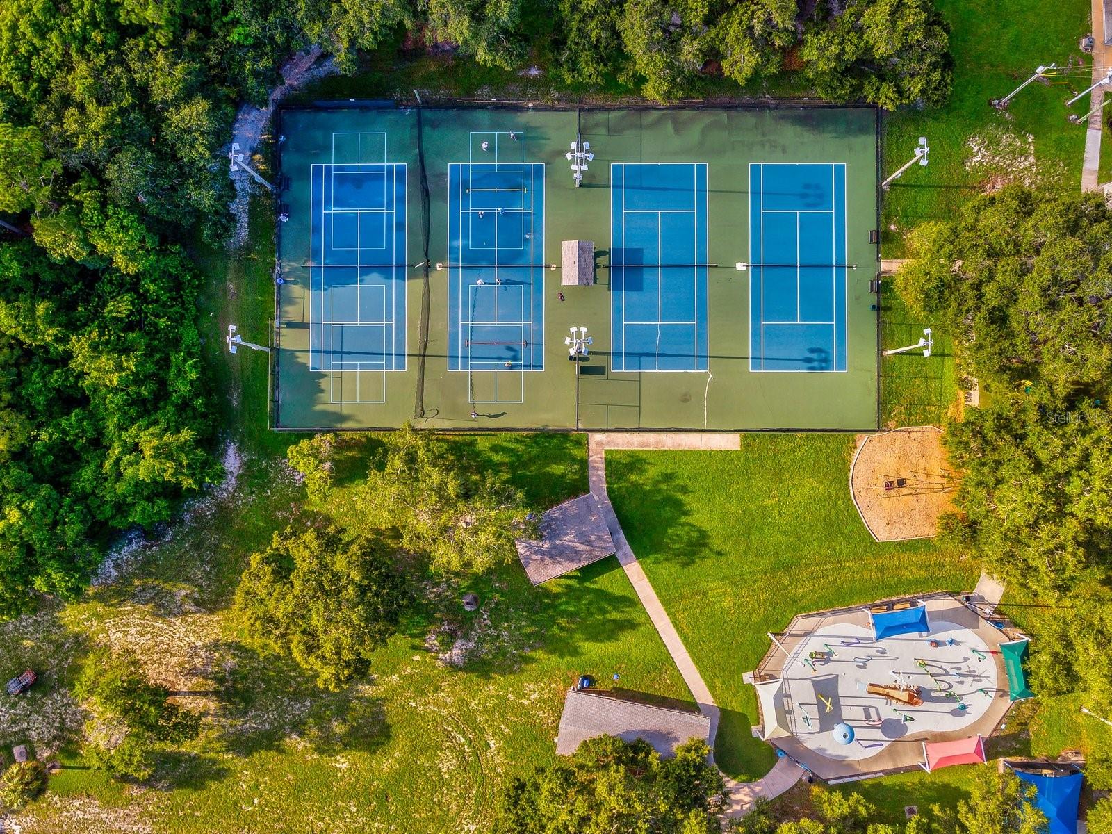 ROYAL YACHT CLUB NORTH CONDO - Residential