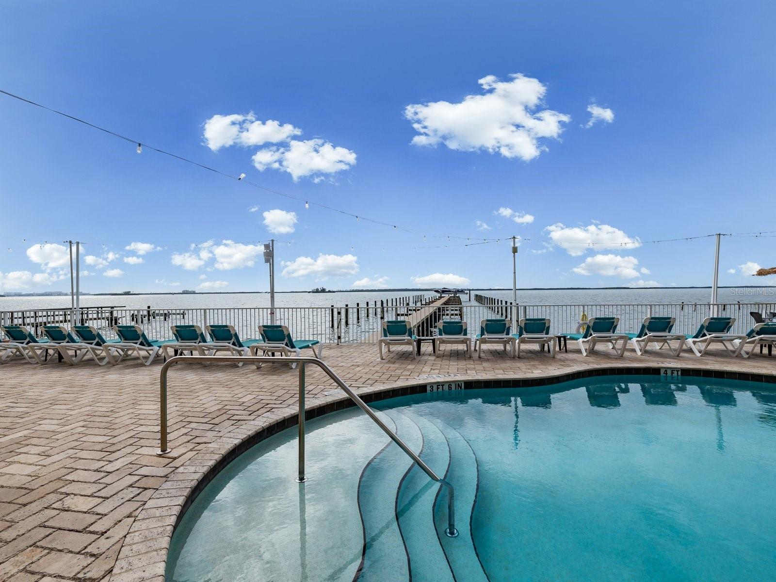 ROYAL YACHT CLUB NORTH CONDO - Residential