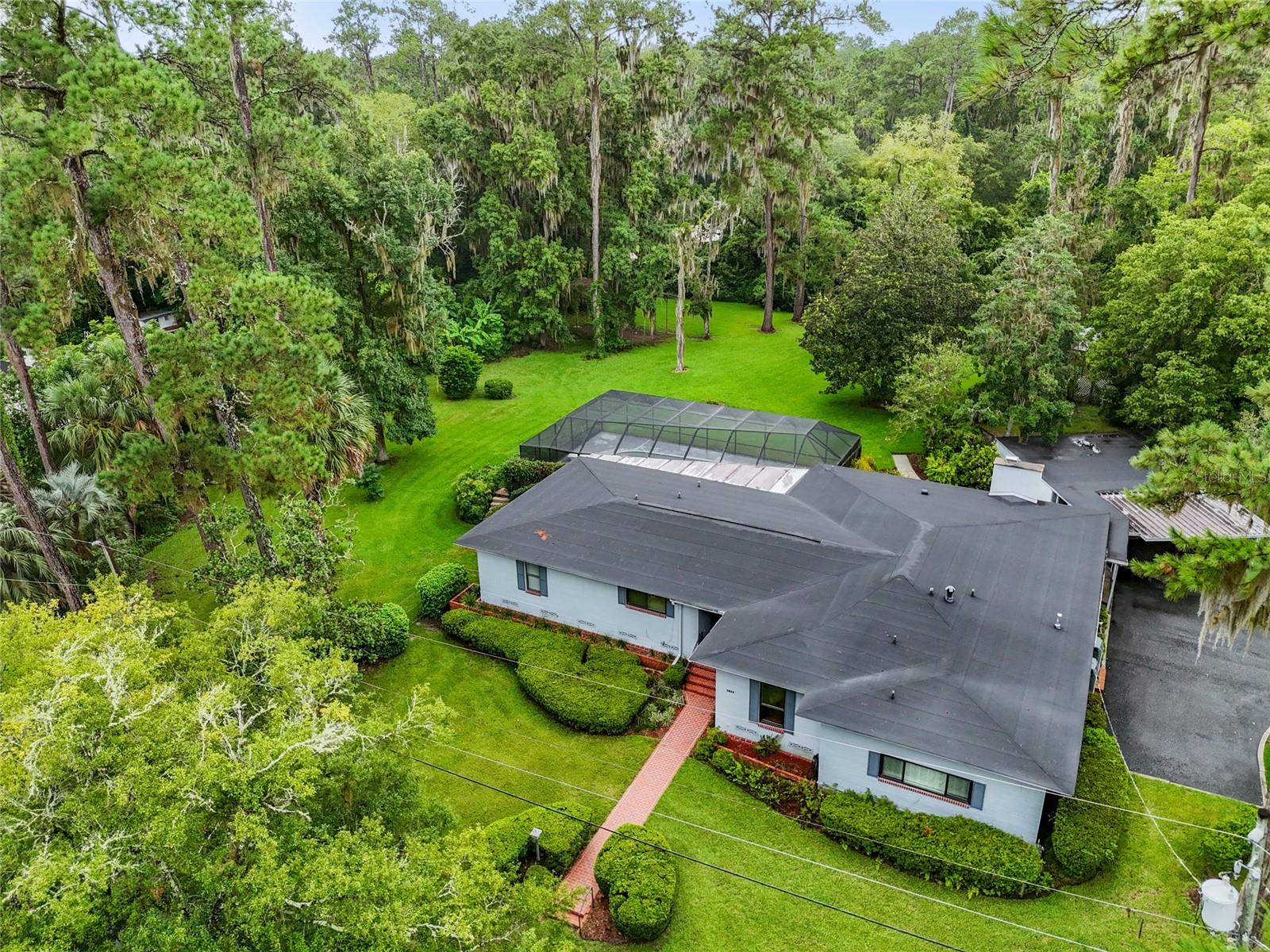 1520 NW 25TH TERRACE