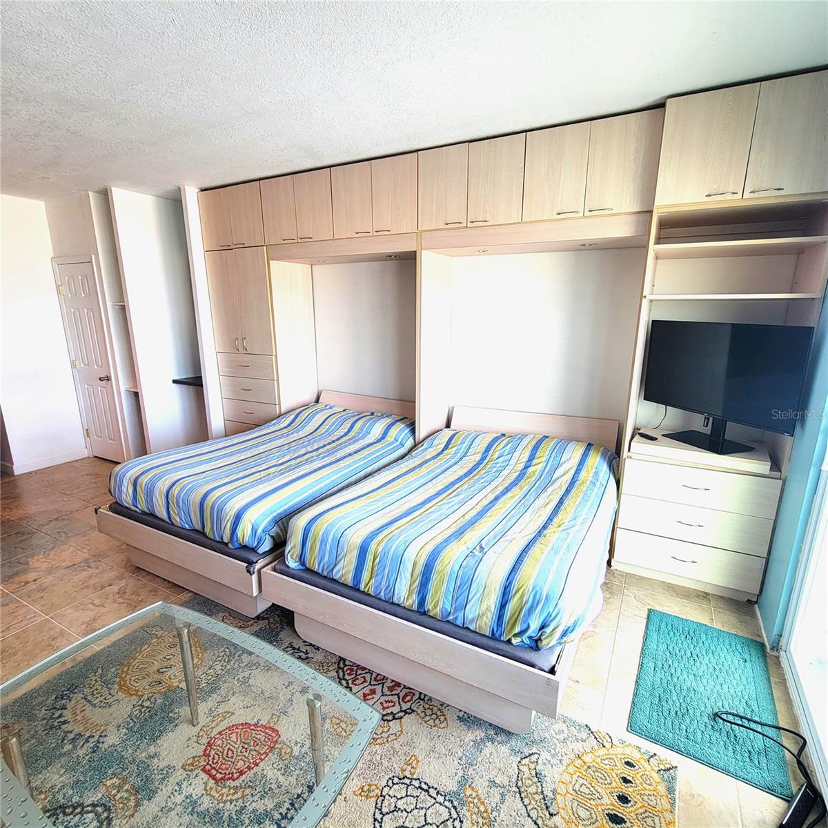 BEACH CLUB CONDO MOTEL - Residential
