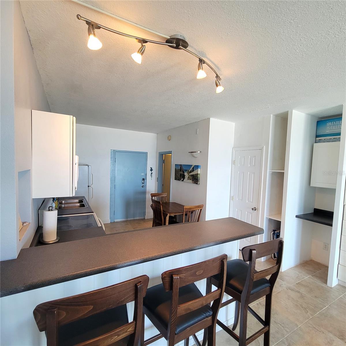 BEACH CLUB CONDO MOTEL - Residential