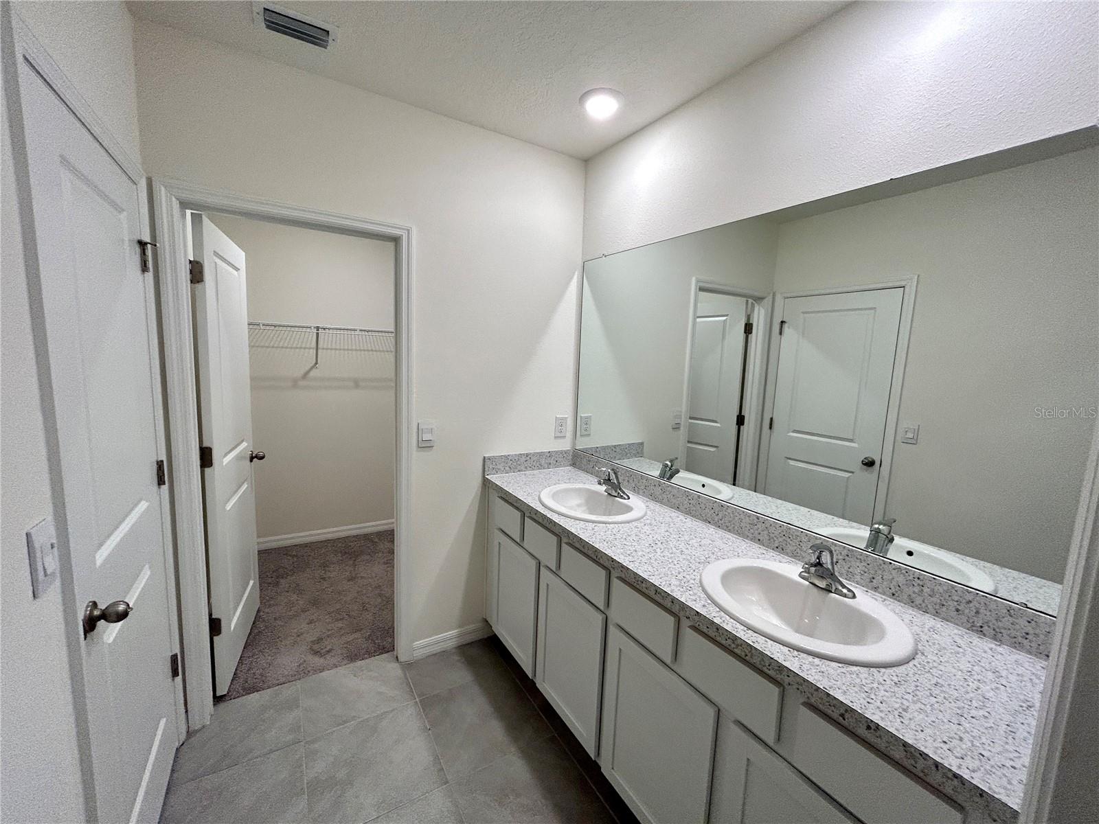 SOUTH BRANCH PRESERVE PH 2B & - Residential Lease