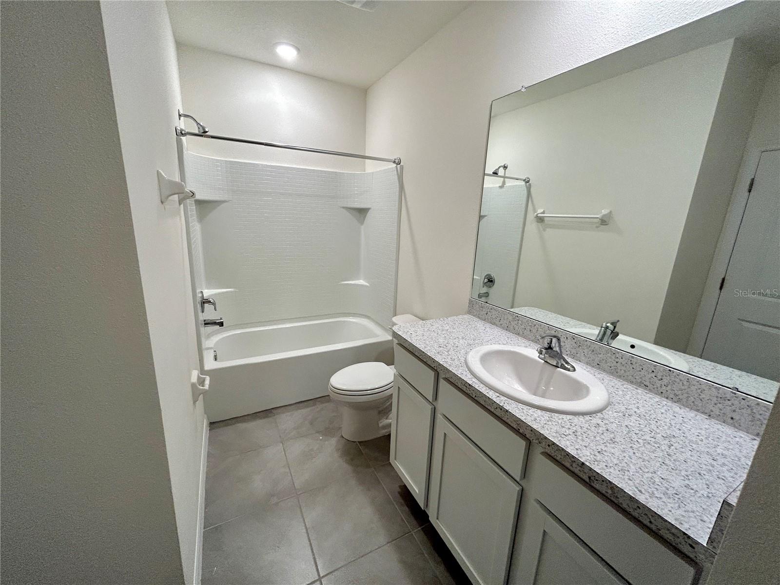 SOUTH BRANCH PRESERVE PH 2B & - Residential Lease