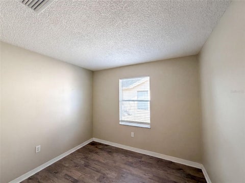 Tiny photo for 2715 Lorraine Drive, Leesburg, FL 34748 (MLS # O6423666)