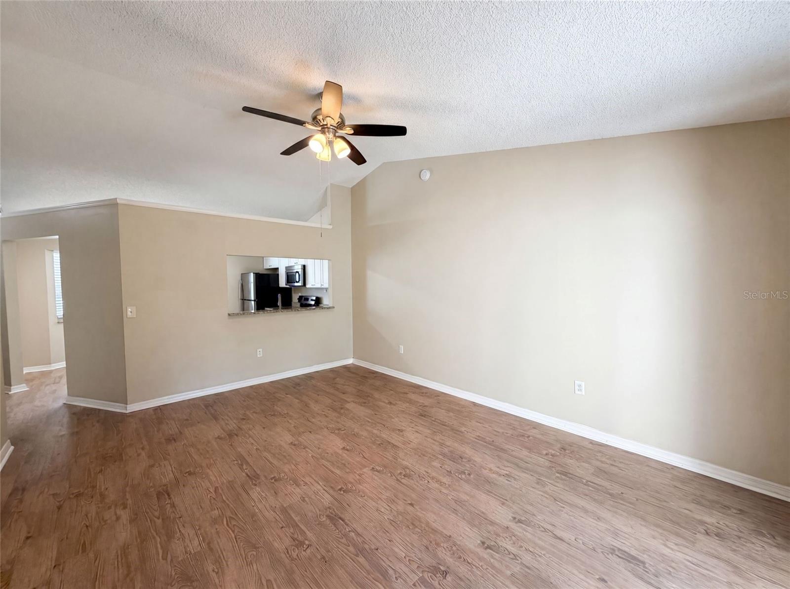 2715 LORRAINE DRIVE