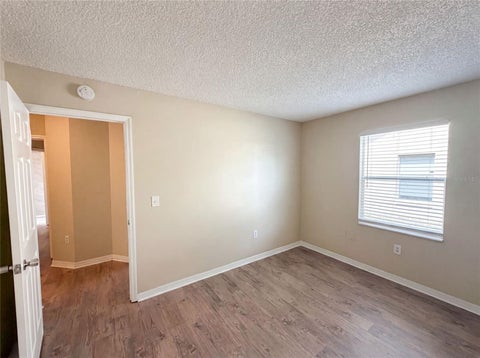 Tiny photo for 2715 Lorraine Drive, Leesburg, FL 34748 (MLS # O6423666)