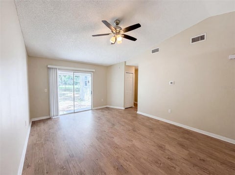 Tiny photo for 2715 Lorraine Drive, Leesburg, FL 34748 (MLS # O6423666)