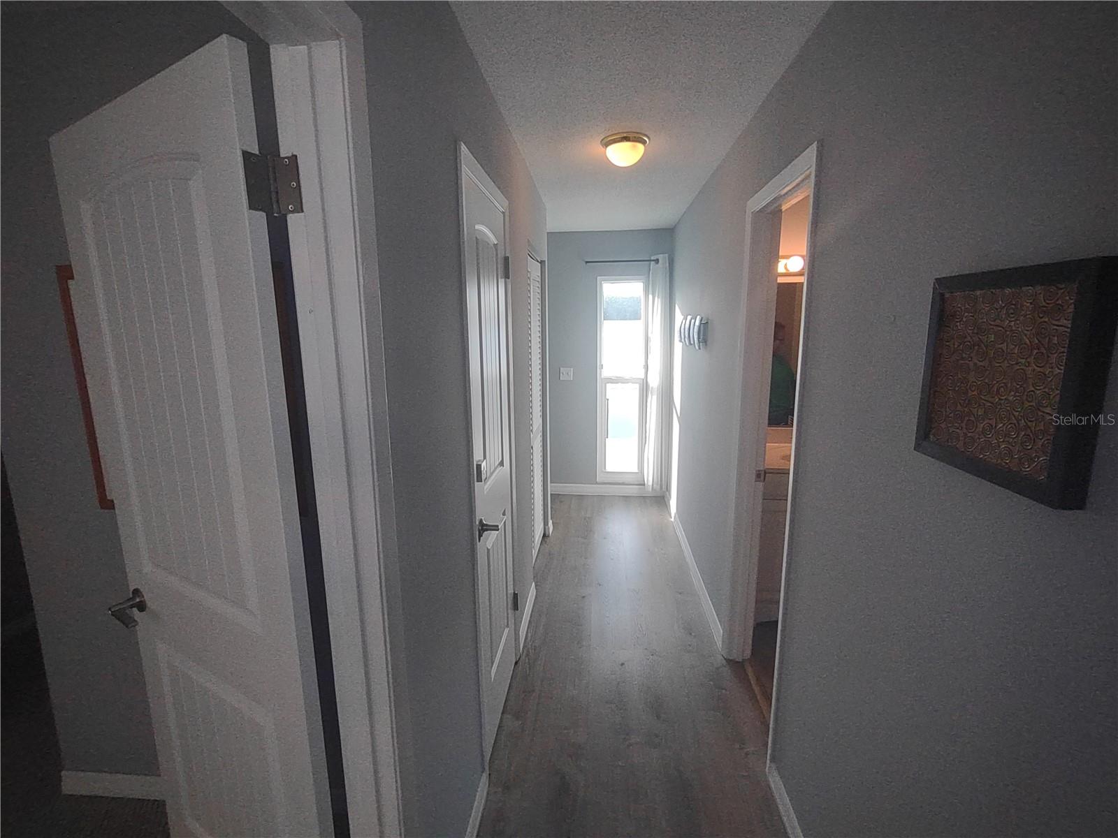 TOWNHOUSES IN THE CAY - Residential