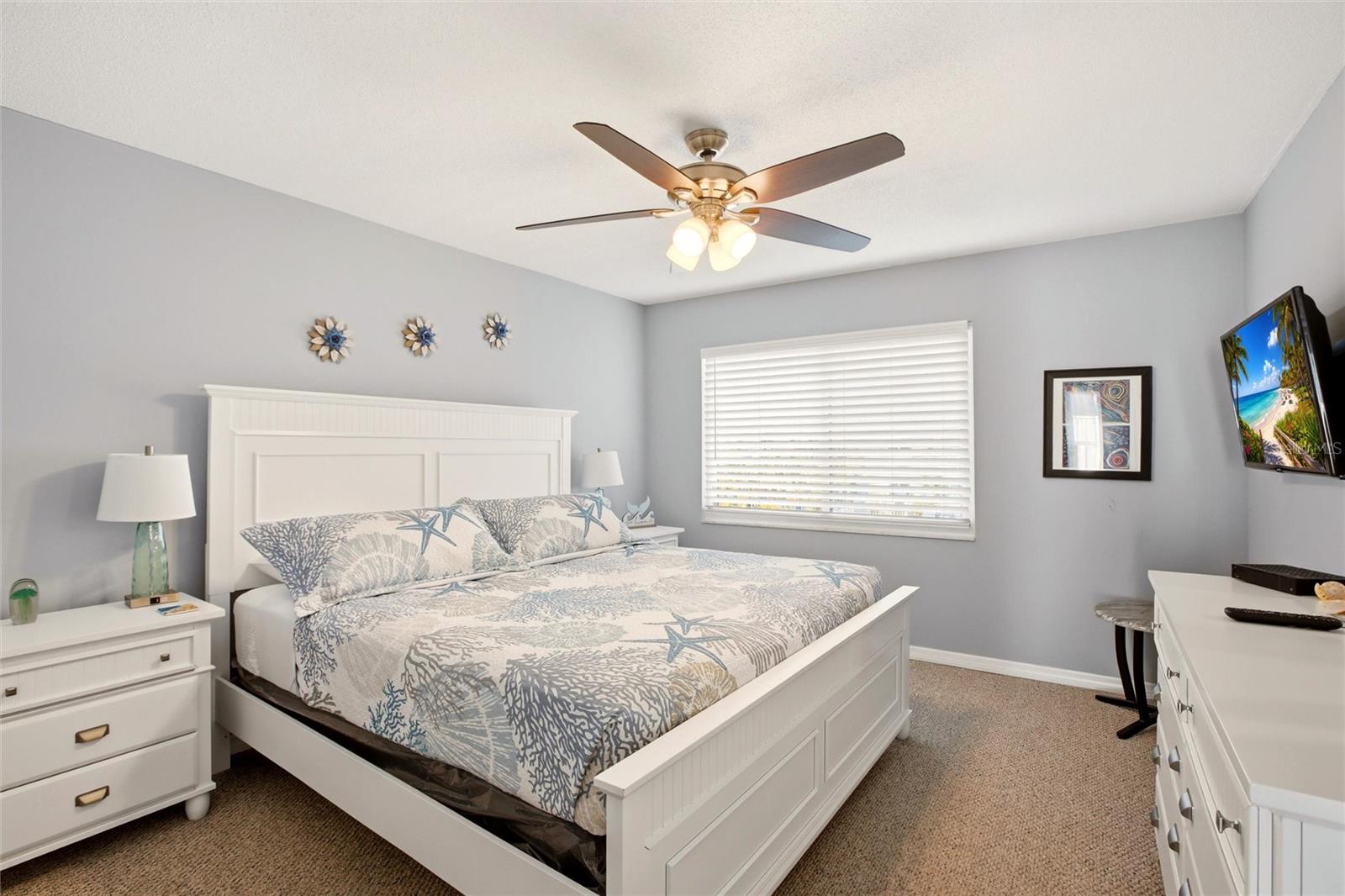 TOWNHOUSES IN THE CAY - Residential