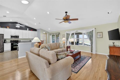 Tiny photo for 12384 SE 176th Loop, Summerfield, FL 34491 (MLS # OM715851)