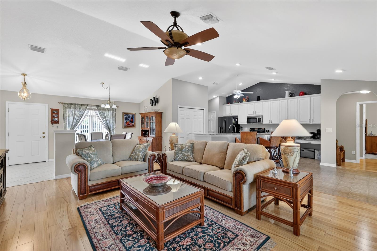 STONECREST - Residential