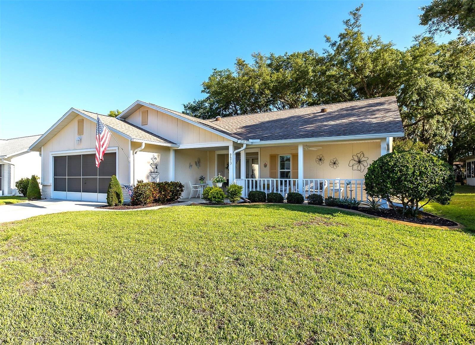 HERITAGE LAKE - Residential