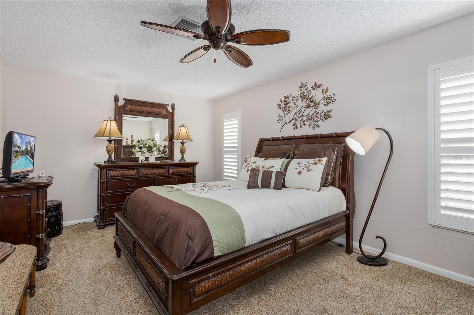 HERITAGE LAKE - Residential