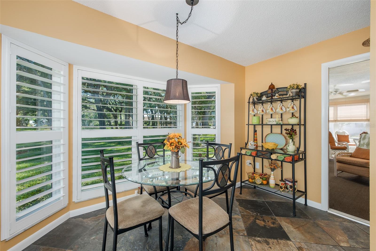 HERITAGE LAKE - Residential
