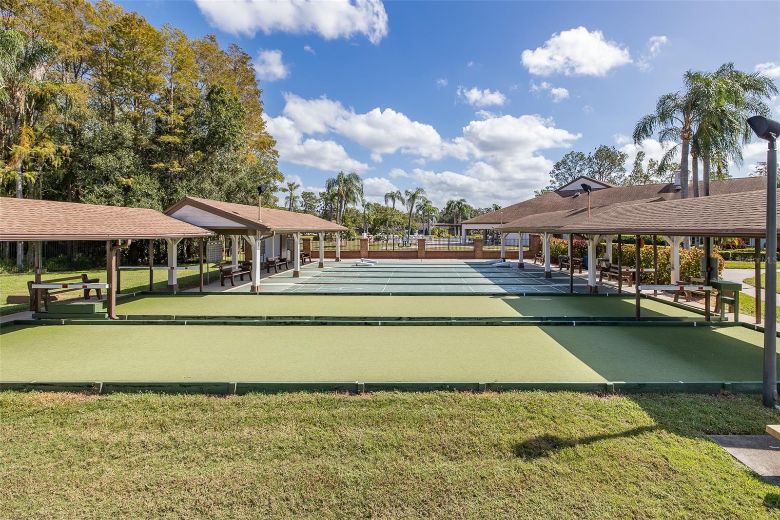 HERITAGE LAKE - Residential