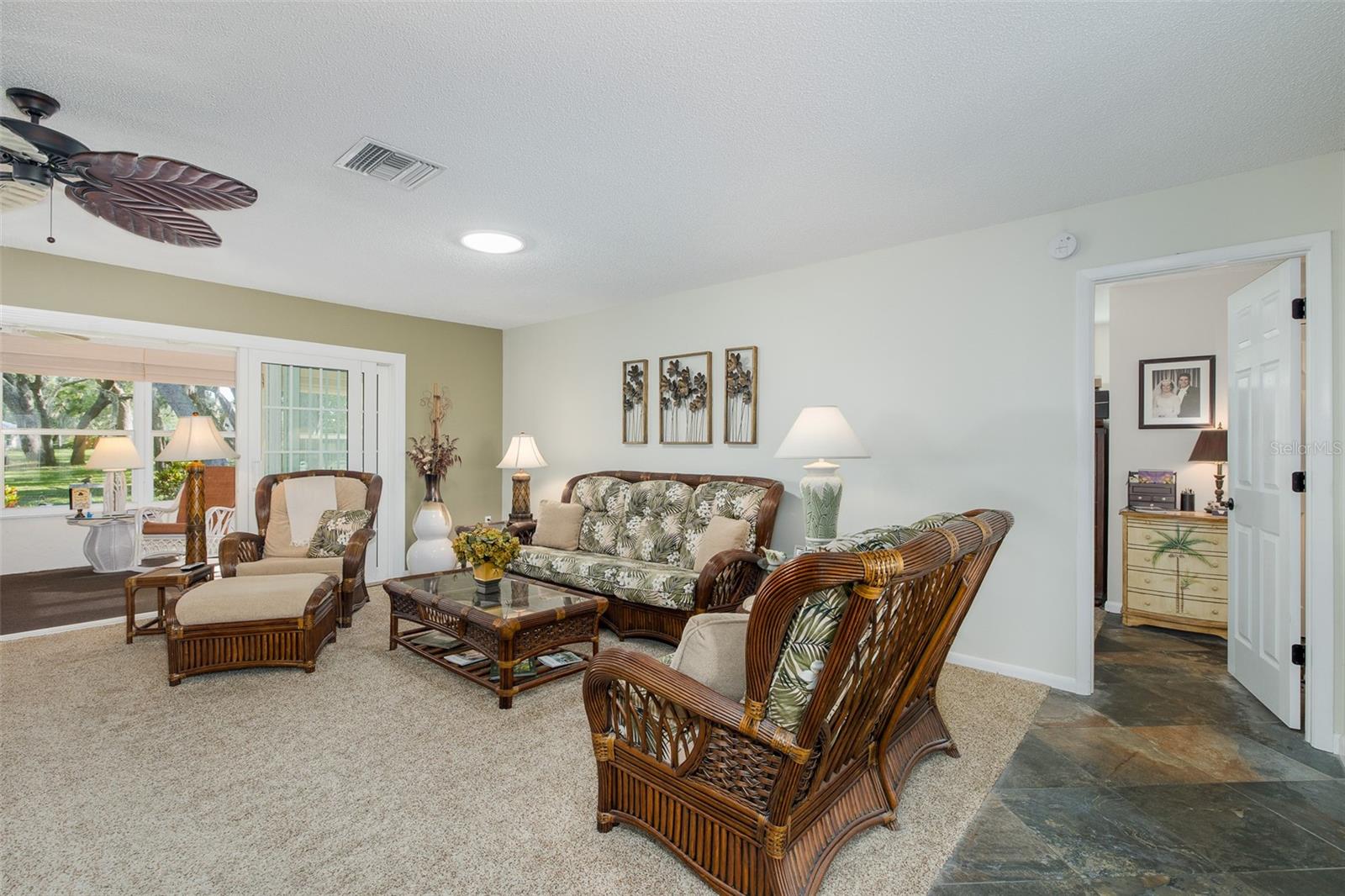 HERITAGE LAKE - Residential
