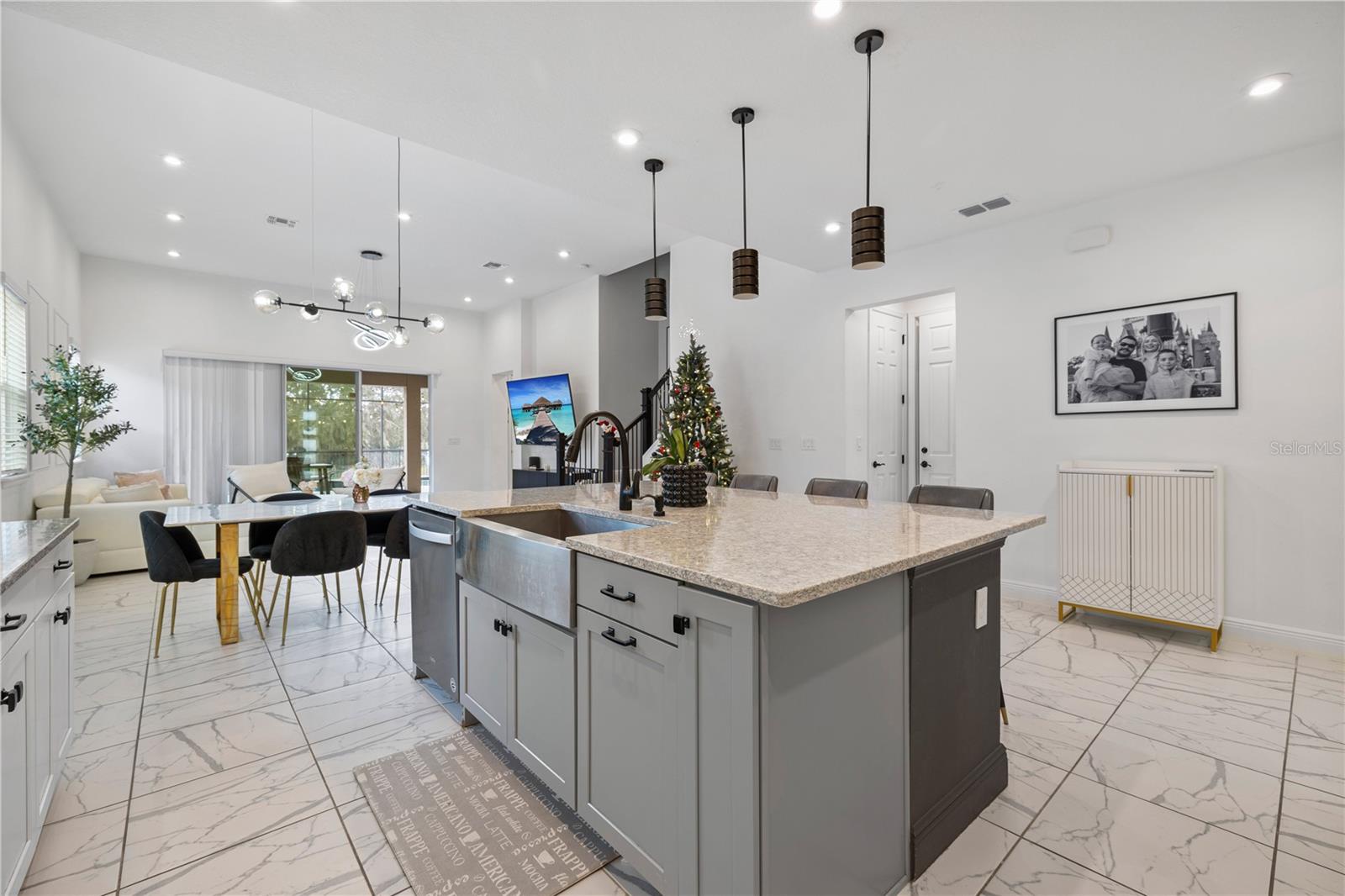 HAWKSMOOR PH 4 - Residential