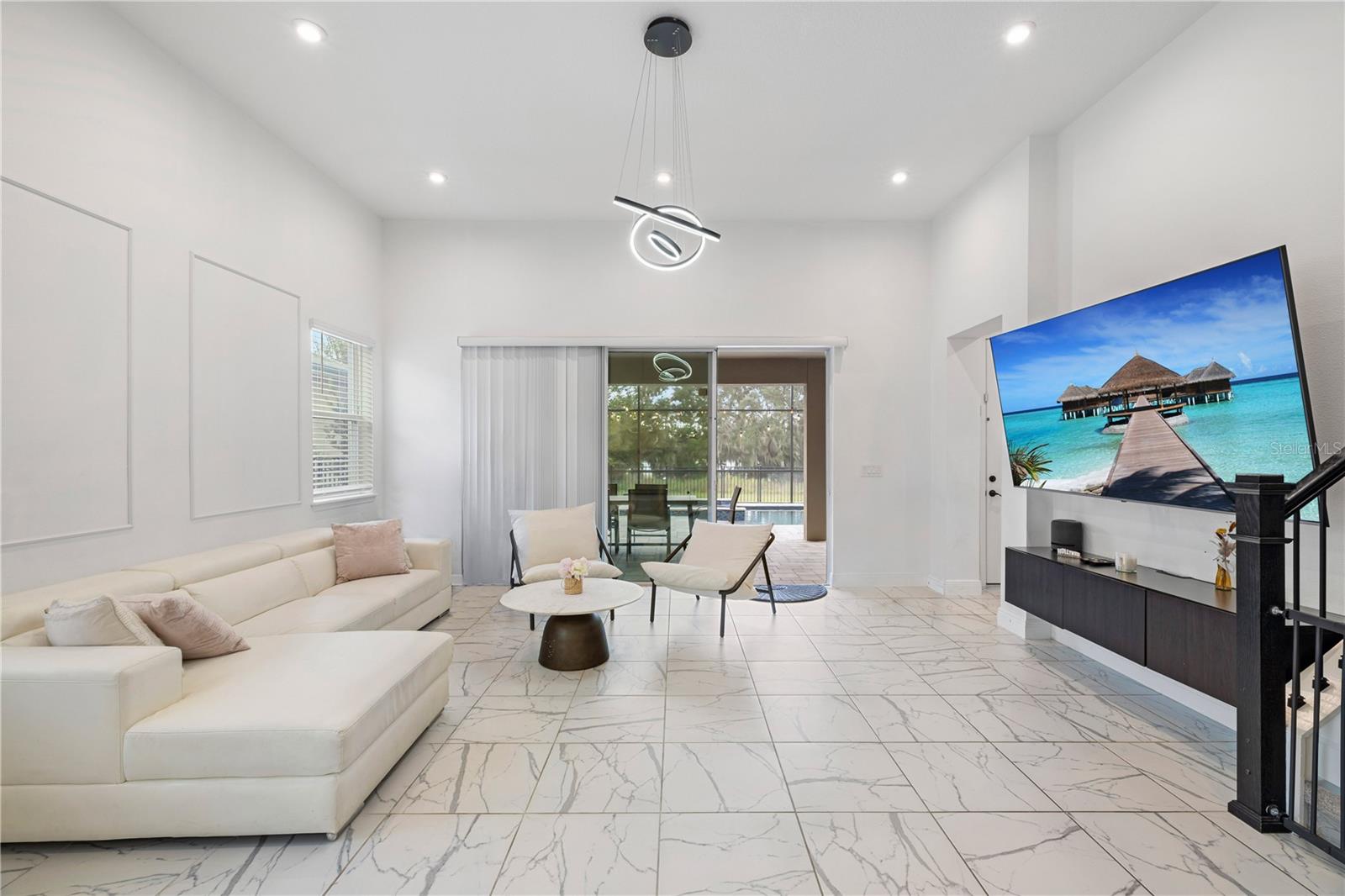 HAWKSMOOR PH 4 - Residential