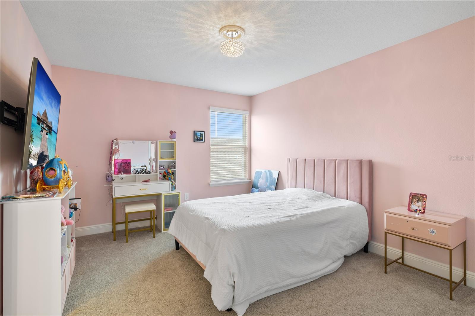 HAWKSMOOR PH 4 - Residential