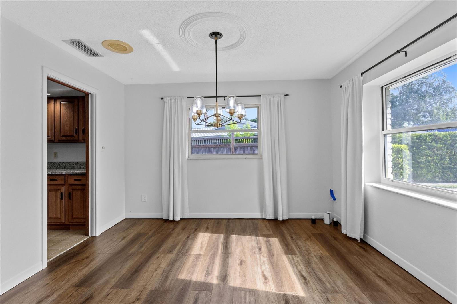2215 BRADFORD COURT