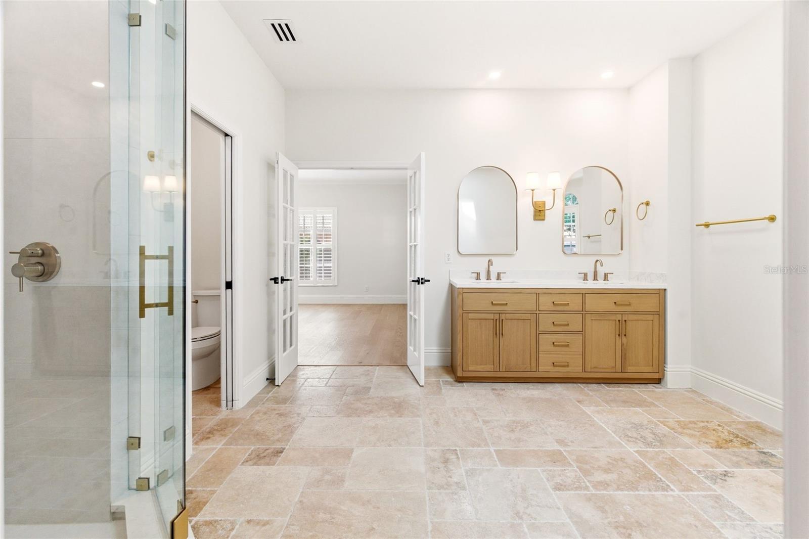 SOUTH BAY VILLAS - Residential