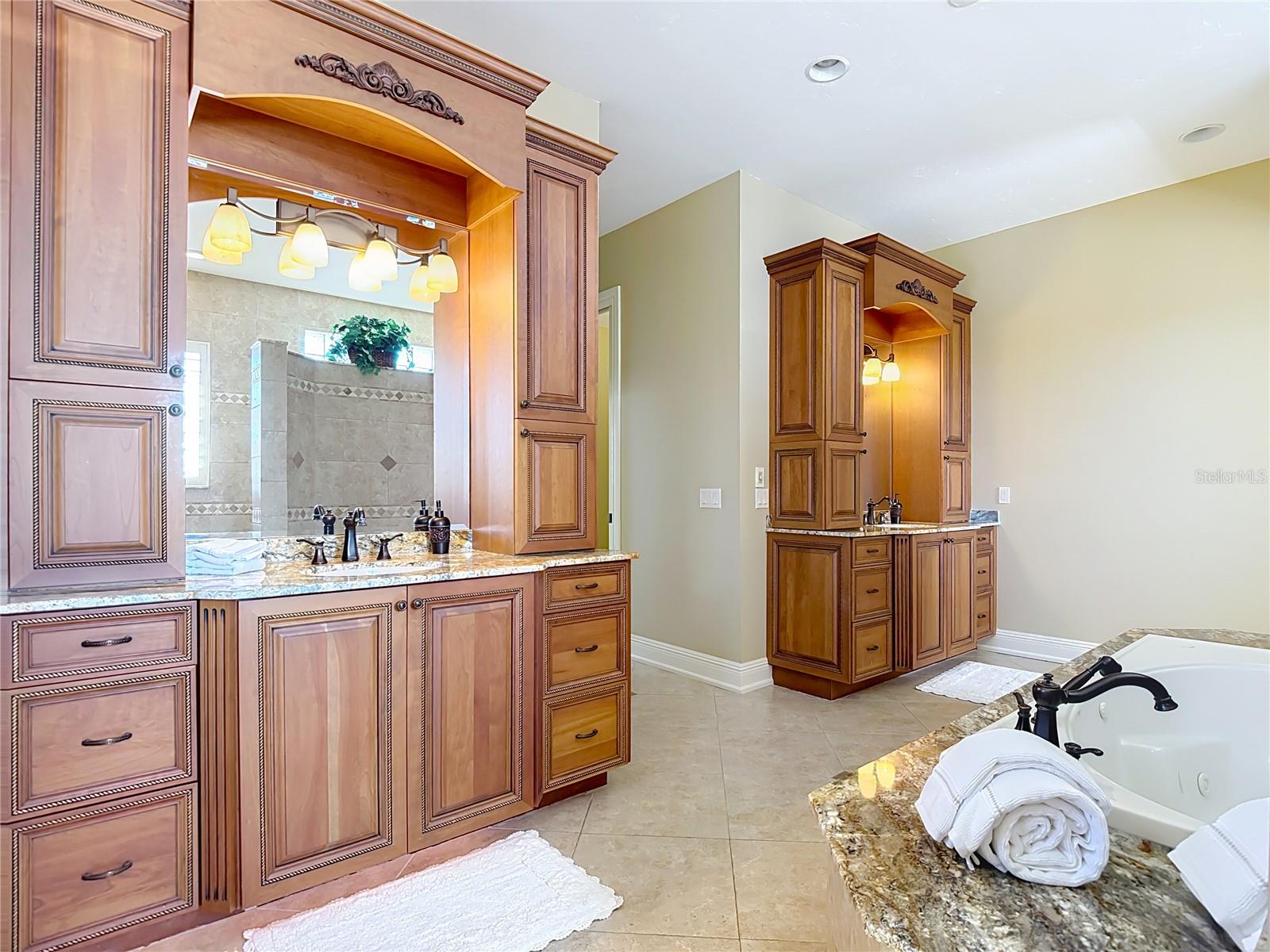 PIRATE HARBOUR - Residential