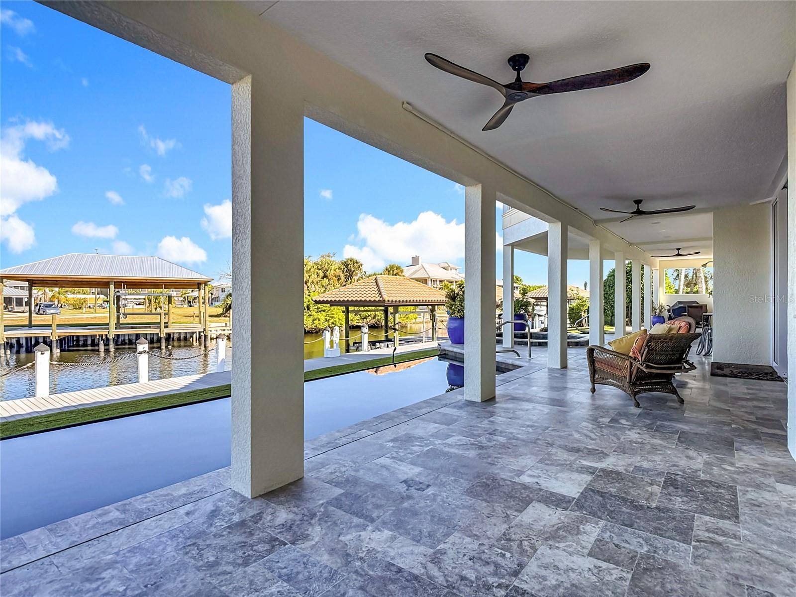 PIRATE HARBOUR - Residential