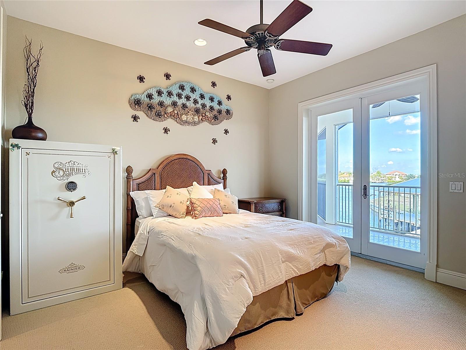 PIRATE HARBOUR - Residential