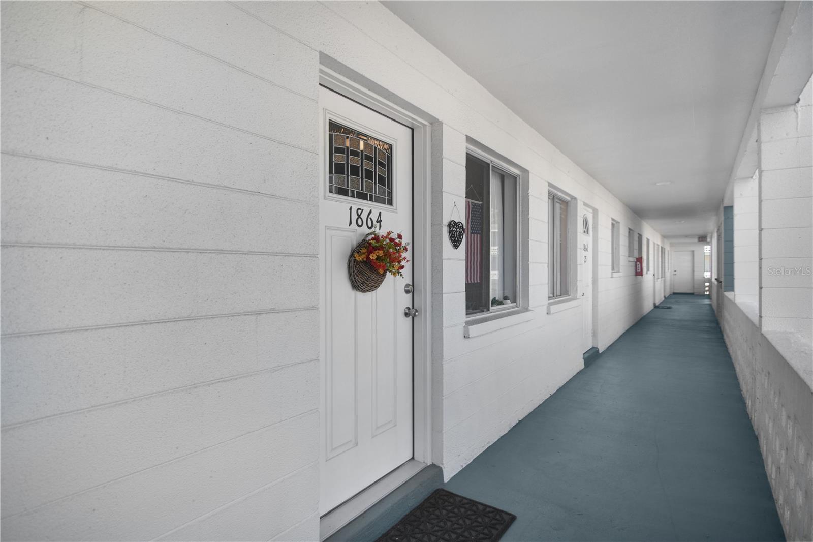 1864 SUNNY DRIVE F24