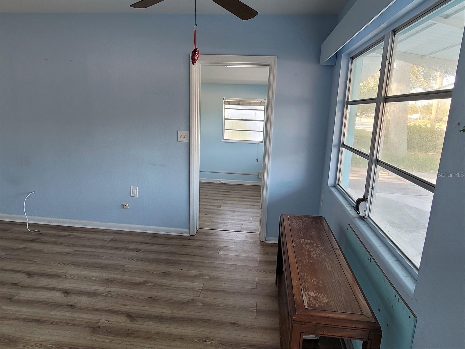 659 S INDIANA AVENUE