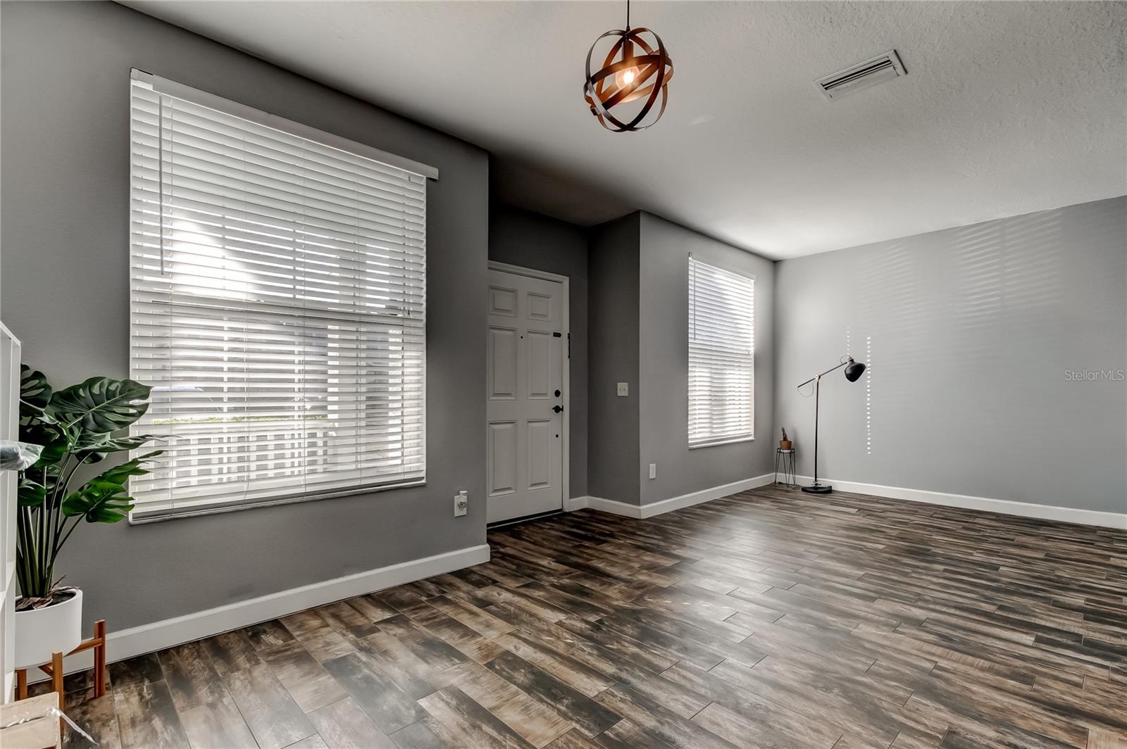 STAGECOACH VILLAGE PRCL 08 PH 01 - Residential Lease