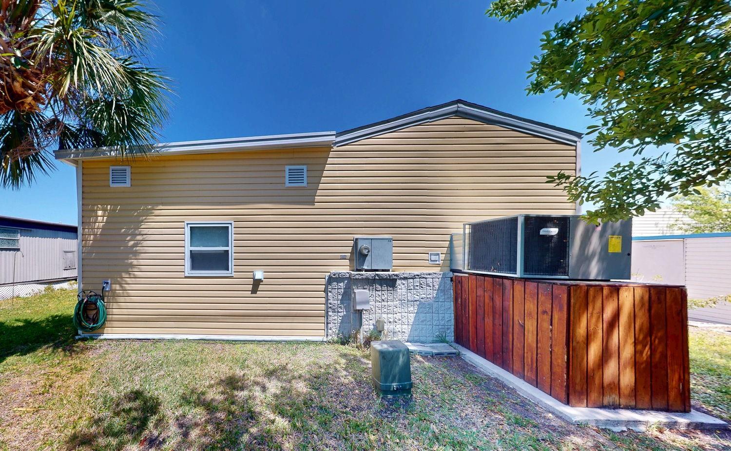 PINEWOOD CO-OP INC UNREC - Residential Lease