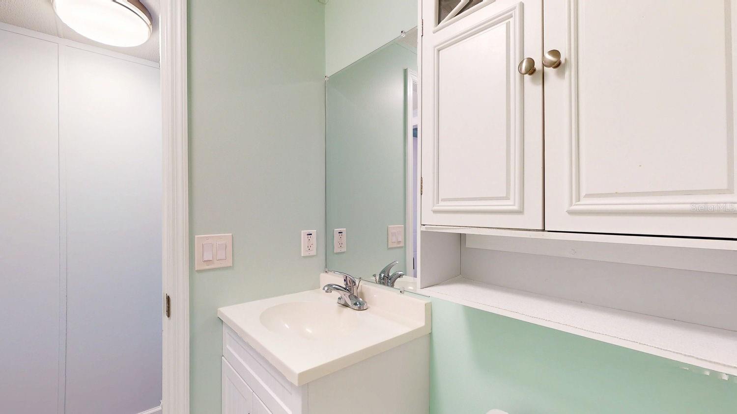 PINEWOOD CO-OP INC UNREC - Residential Lease