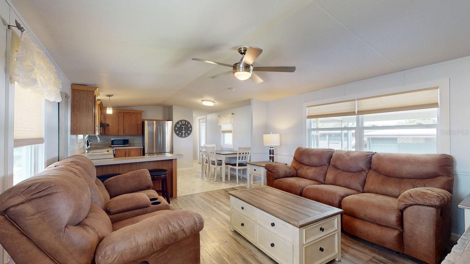 PINEWOOD CO-OP INC UNREC - Residential Lease