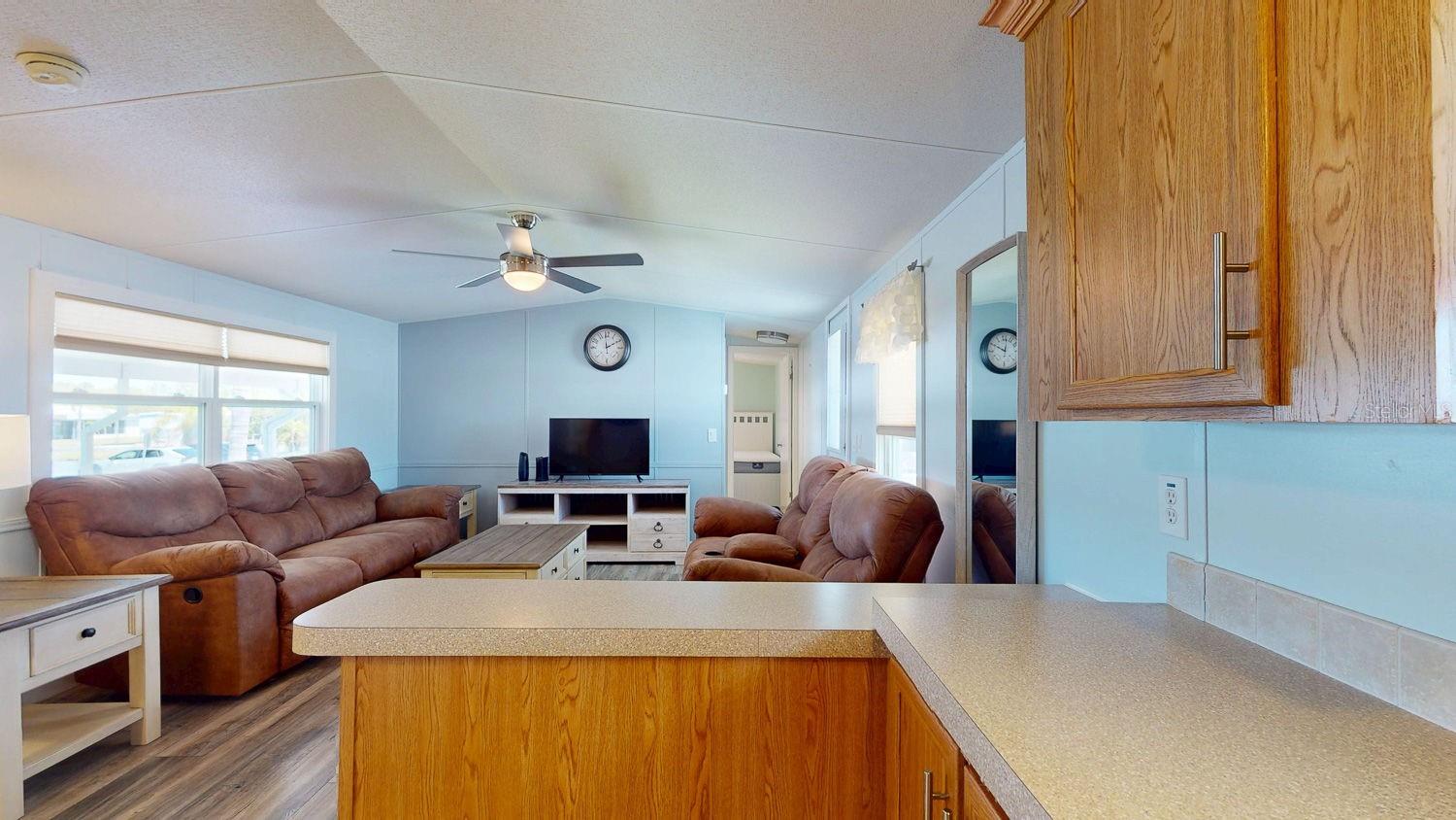 PINEWOOD CO-OP INC UNREC - Residential Lease