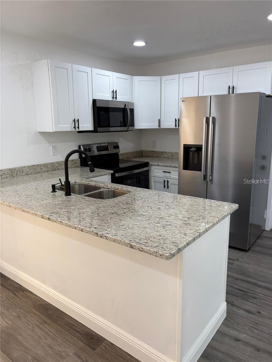 PINE HILLS MANOR 05 - Residential