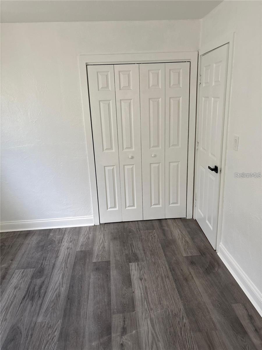 PINE HILLS MANOR 05 - Residential