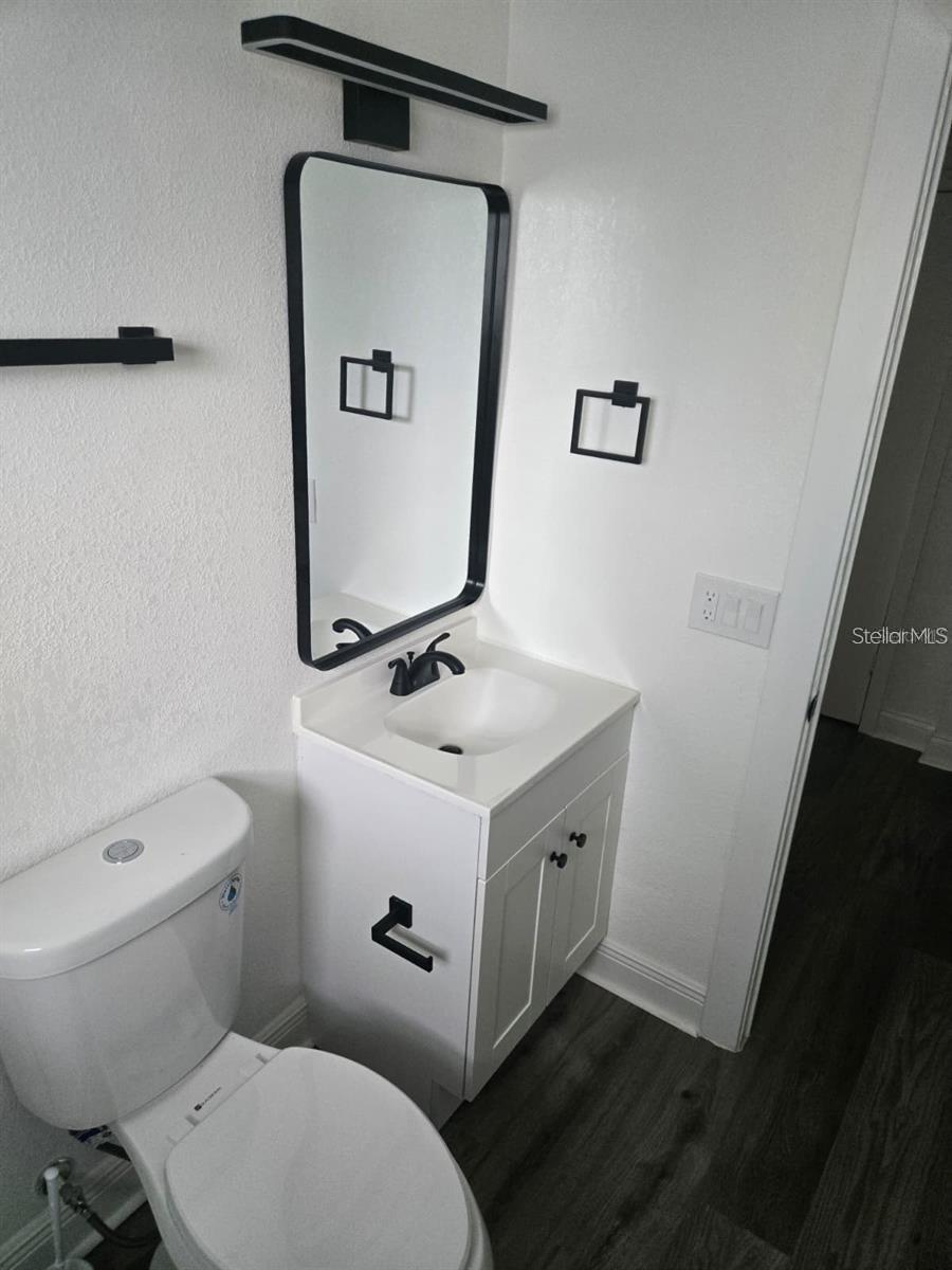 PINE HILLS MANOR 05 - Residential