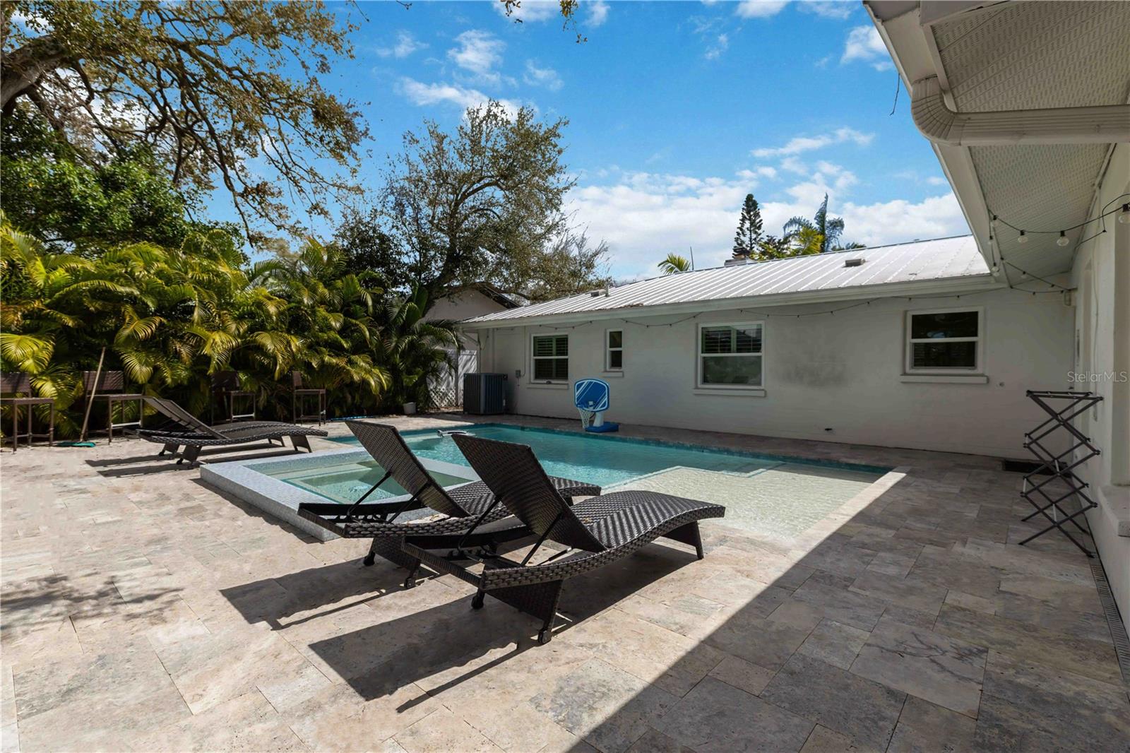 POINSETTIA PARK 2 - Residential