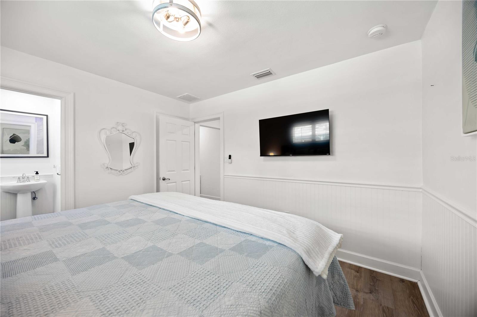 POINSETTIA PARK 2 - Residential