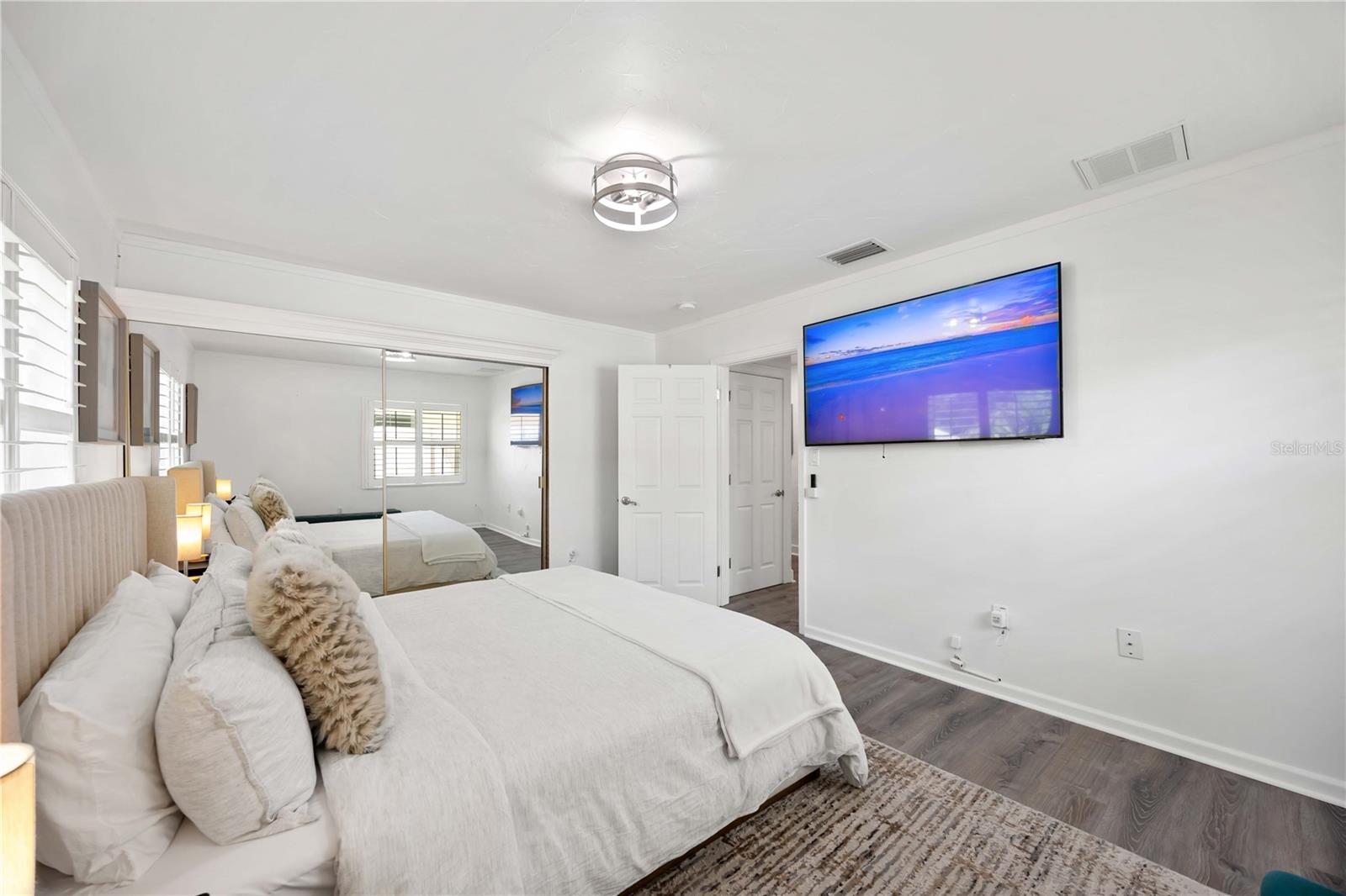 POINSETTIA PARK 2 - Residential