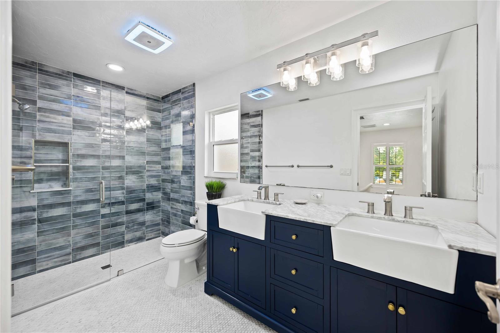 POINSETTIA PARK 2 - Residential