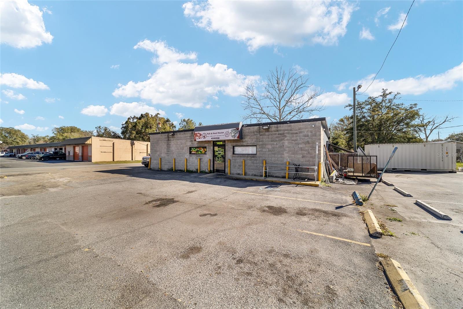 WEST WOOD PARK - Commercial Sale