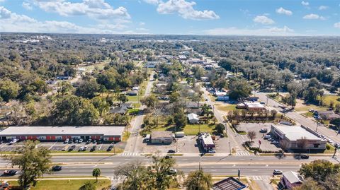 Tiny photo for 1408 NW 10th Street, Ocala, FL 34475 (MLS # OM695292)