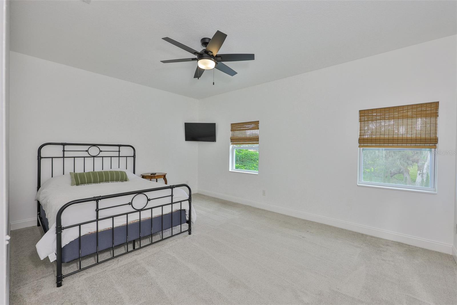 ROXY BAY - Residential