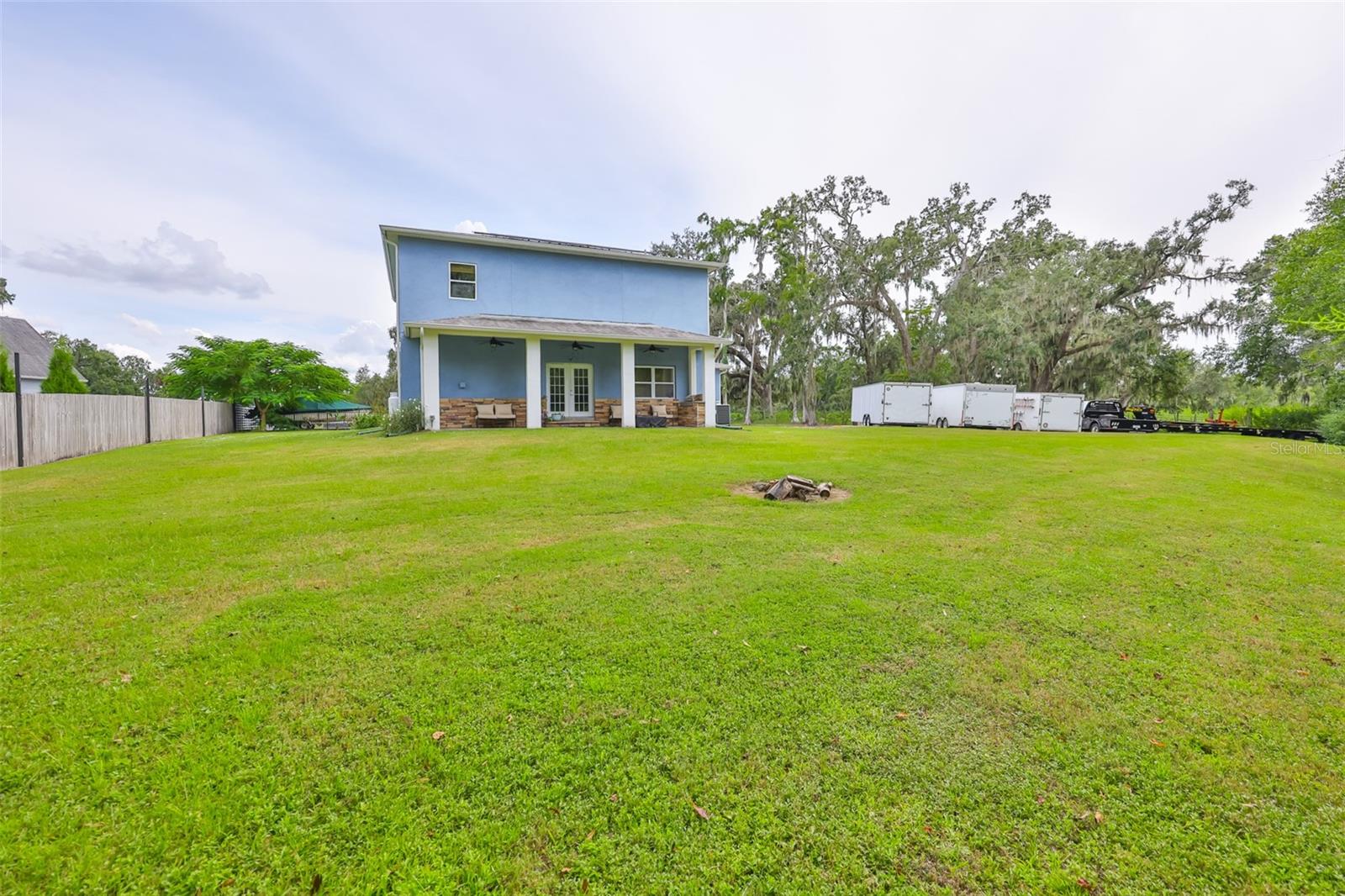 ROXY BAY - Residential