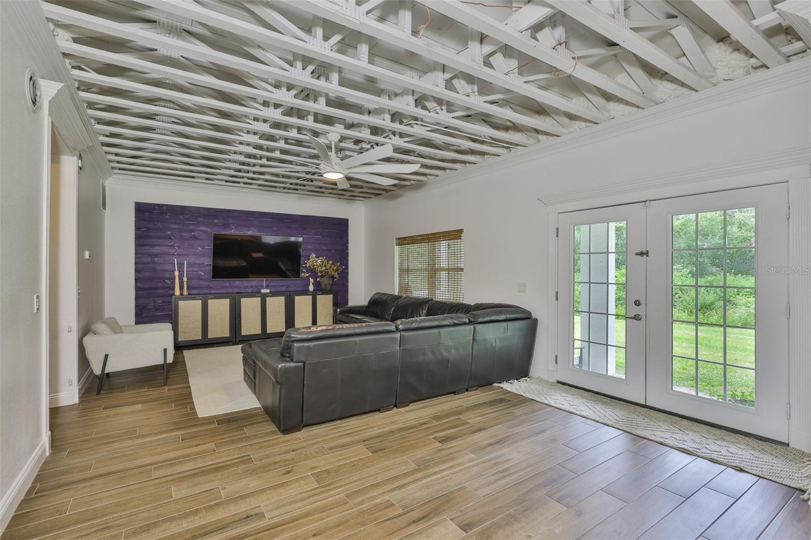 ROXY BAY - Residential