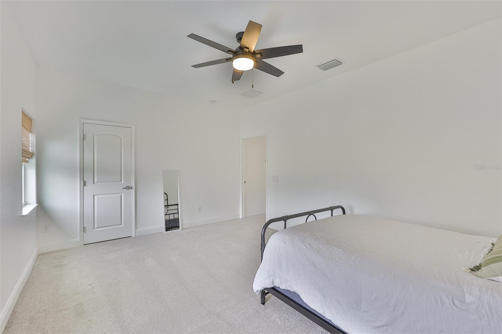 ROXY BAY - Residential